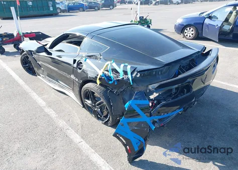 2017 Chevrolet Corvette Stingray z USA, uszkodzony, nr VIN 1G1YA2D74H5119714